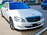 Mercedes-Benz S 350 2005 годаүшін5 500 000 тг. в Актобе – фото 2