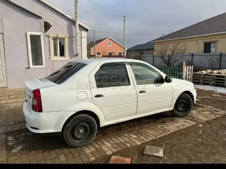 Renault Logan 2013 года за 1 000 000 тг. в Атырау