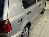 Volkswagen Golf 1997 годаүшін1 500 000 тг. в Уральск – фото 2