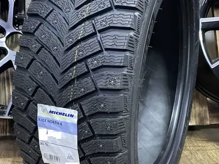 MICHELIN X-Ice North 4 SUV 225/60 R17 за 74 500 тг. в Алматы