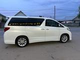 Toyota Alphard 2010 года за 10 800 000 тг. в Алматы – фото 2