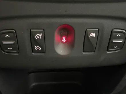 Renault Logan Stepway 2020 года за 5 500 000 тг. в Павлодар – фото 27