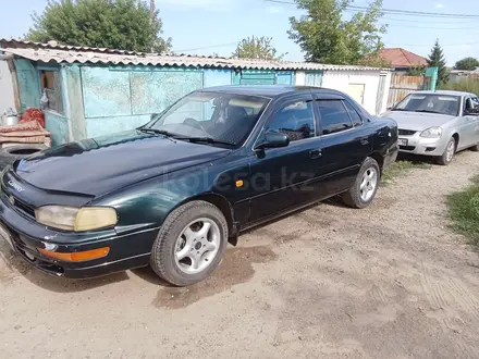 Toyota Camry 1994 года за 2 000 000 тг. в Семей – фото 2