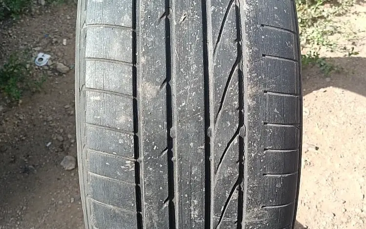 ОДНА шина 255/45 R20 — "Bridgestone Dueler H/P" (Япония), летняя. за 15 000 тг. в Астана