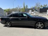 Mercedes-Benz E 430 2000 года за 3 650 000 тг. в Алматы – фото 4