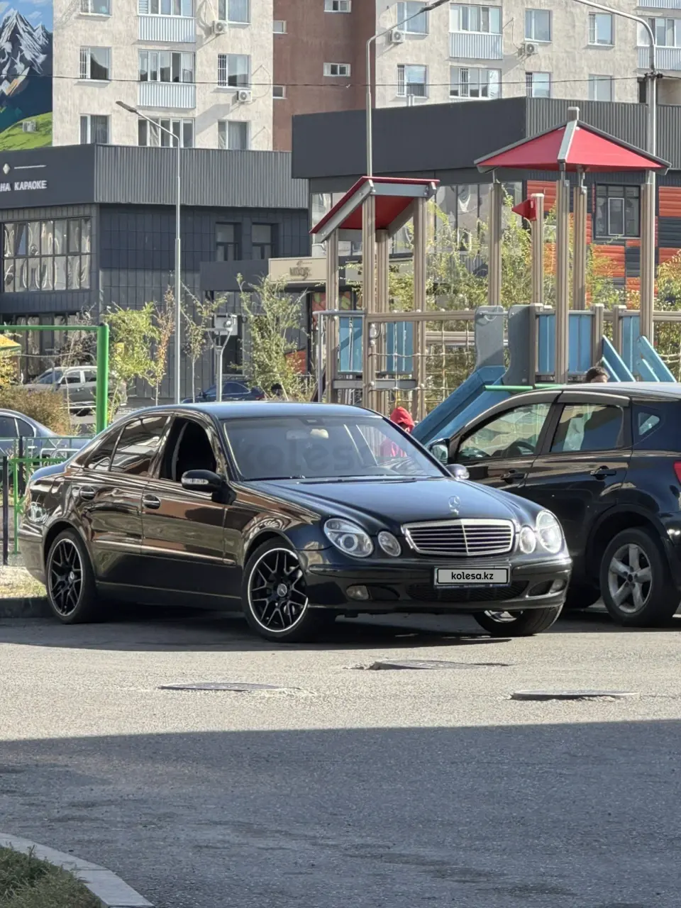 Mercedes-Benz E-Class, 2002