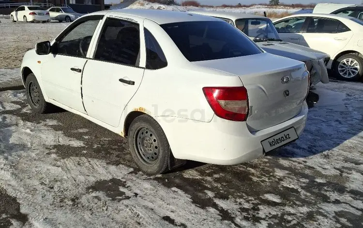 ВАЗ (Lada) Granta 2190 2012 годаүшін1 600 000 тг. в Семей