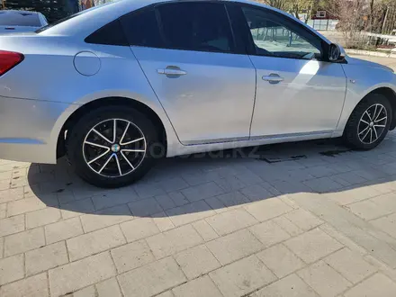 Chevrolet Cruze 2013 года за 3 999 999 тг. в Костанай – фото 2