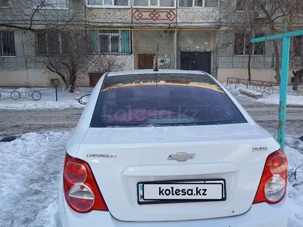 Chevrolet Aveo 2014 года за 2 400 000 тг. в Актобе – фото 2