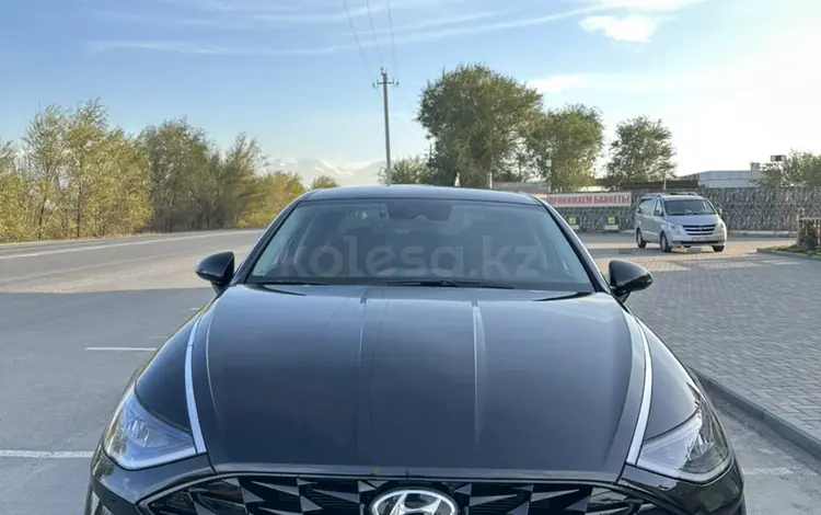 Hyundai Sonata 2022 годаfor12 000 000 тг. в Алматы