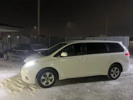 Toyota Sienna 2014 года за 7 000 000 тг. в Атырау – фото 5