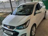 Chevrolet Spark 2019 года за 5 000 000 тг. в Кентау – фото 4