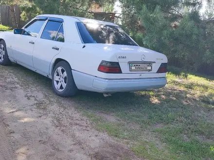 Mercedes-Benz E 280 1993 года за 1 500 000 тг. в Костанай – фото 7