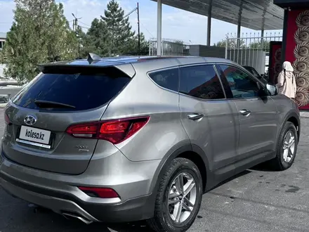 Hyundai Santa Fe 2017 года за 7 800 000 тг. в Тараз – фото 4