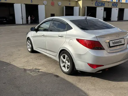 Hyundai Accent 2014 года за 5 300 000 тг. в Актобе – фото 7