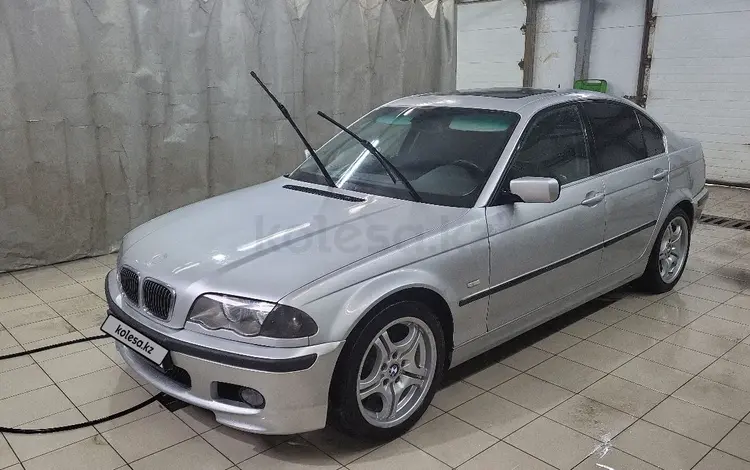 BMW 330 2002 годаүшін2 500 000 тг. в Уральск