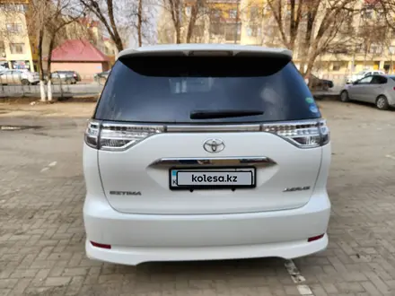 Toyota Estima 2014 года за 9 500 000 тг. в Актобе – фото 16