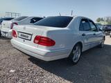 Mercedes-Benz E 320 1998 годаүшін5 000 000 тг. в Алматы – фото 4