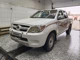 Toyota Hilux 2006 года за 5 300 000 тг. в Атырау – фото 2