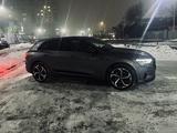 Audi e-tron 2021 года за 28 500 000 тг. в Алматы – фото 2
