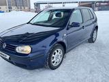 Volkswagen Golf 2001 годаүшін2 650 000 тг. в Караганда