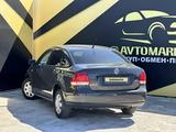 Volkswagen Polo 2015 года за 4 950 000 тг. в Атырау – фото 4