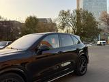 Porsche Cayenne 2016 года за 26 000 000 тг. в Алматы – фото 2