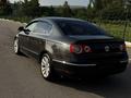 Volkswagen Passat 2006 года за 3 500 000 тг. в Алматы – фото 4