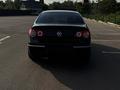Volkswagen Passat 2006 года за 3 500 000 тг. в Алматы – фото 3