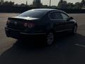 Volkswagen Passat 2006 года за 3 500 000 тг. в Алматы – фото 6
