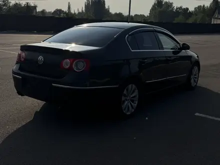 Volkswagen Passat 2006 года за 3 500 000 тг. в Алматы – фото 6