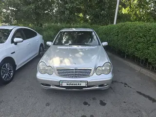 Mercedes-Benz C-Class, 2001