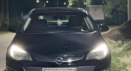 Opel Astra 2012 года за 4 800 000 тг. в Актобе – фото 4