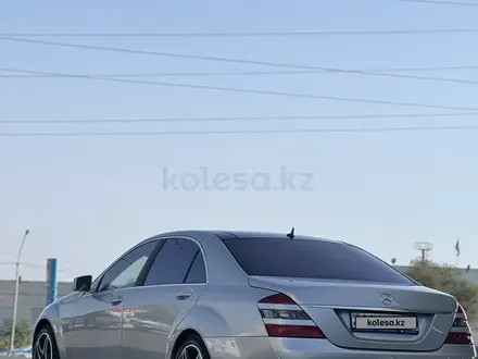 Mercedes-Benz S 500 2005 года за 7 500 000 тг. в Актау – фото 4