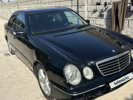 Mercedes-Benz E 320 2002 года за 2 999 999 тг. в Шымкент – фото 2