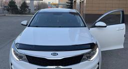 Kia K5 2016 года за 7 300 000 тг. в Караганда