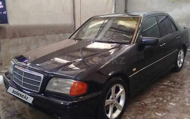 Mercedes-Benz C 280 1996 годаfor2 200 000 тг. в Астана