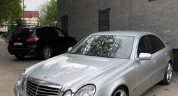 Mercedes-Benz E 320 2003 годаүшін5 000 000 тг. в Алматы – фото 4