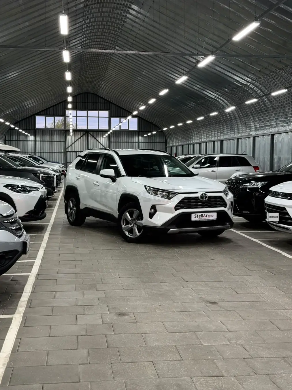 Toyota RAV4, 2021