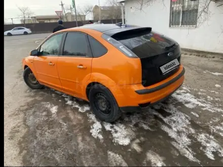 Ford Focus 2006 года за 1 350 000 тг. в Атырау – фото 4