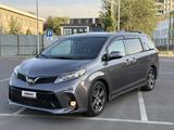Toyota Sienna 2020 года за 15 300 000 тг. в Алматы – фото 3