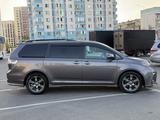 Toyota Sienna 2020 года за 15 300 000 тг. в Алматы – фото 5