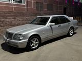 Mercedes-Benz S 320 1996 годаүшін4 000 000 тг. в Караганда