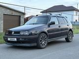 Volkswagen Golf 1993 годаүшін1 200 000 тг. в Астана