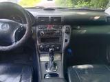 Mercedes-Benz C 180 2001 годаүшін2 200 000 тг. в Караганда – фото 3