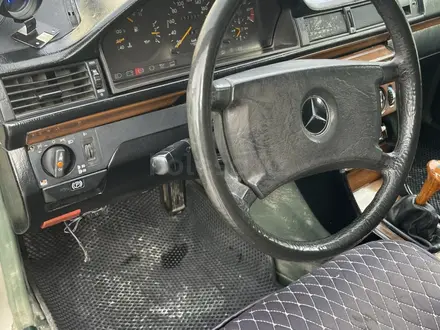 Mercedes-Benz E 230 1986 года за 1 000 000 тг. в Тараз – фото 10