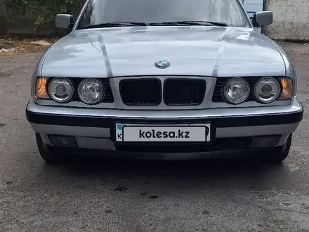 BMW 525 1993 года за 1 800 000 тг. в Талдыкорган – фото 2