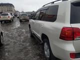 Toyota Land Cruiser 2013 годаүшін25 500 000 тг. в Караганда – фото 2