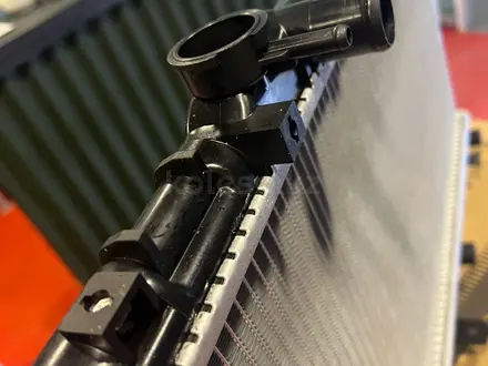 Радиатор охлаждения двигателя на Toyota Raum (JPR0090) за 40 000 тг. в Алматы – фото 6