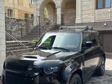 Land Rover Defender 2022 годаүшін60 000 000 тг. в Алматы – фото 4